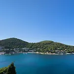 Hotel Uvala 4*