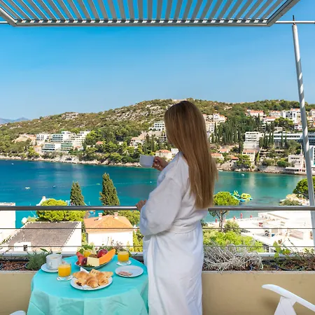 Uvala Hotel