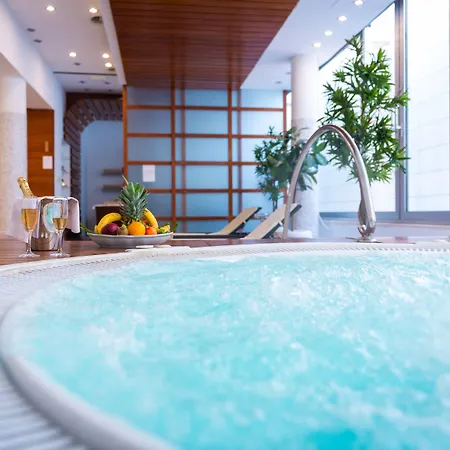 Uvala Hotel 4*