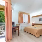 Uvala Otel